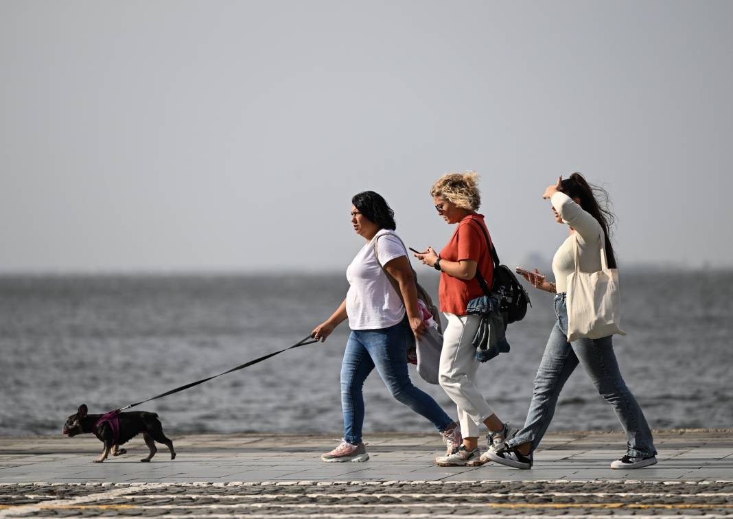 İzmir’de son 64 yılın en sıcak kasım ayı 11